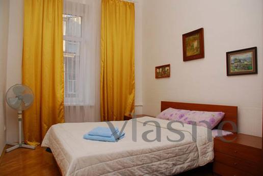 2BR for daily rent in the Center, Kyiv - apartment by the day
