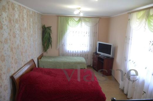 House near Sofievsky Park for Three, Uman - apartment by the day