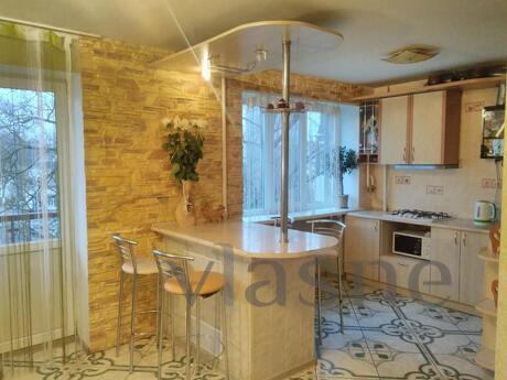 Stylish, comfortable, economical 2 / q, Mykolaiv - apartment by the day