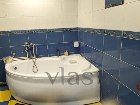 Stylish, comfortable, economical 2 / q, Mykolaiv - apartment by the day