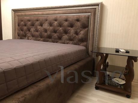 VIP apartment in the seaside city Ilyich, Chernomorsk (Illichivsk) - apartment by the day