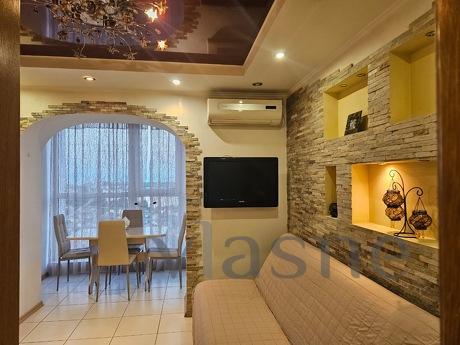 2 к кв. for daily rent in Chernomorsk (I, Chernomorsk (Illichivsk) - apartment by the day