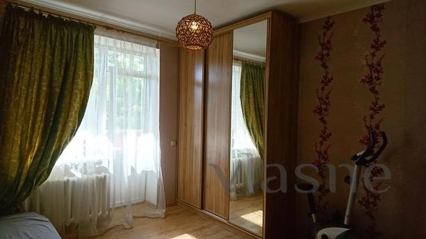 Spacious 2k on Solomenko, Kyiv - apartment by the day