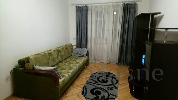 2к в центре на Мечникова,метро Кловская, Киев - квартира посуточно