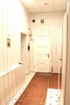4-bedroom apartment in the center, Odessa - apartment by the day