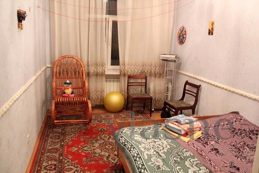 4-bedroom apartment in the center, Odessa - apartment by the day