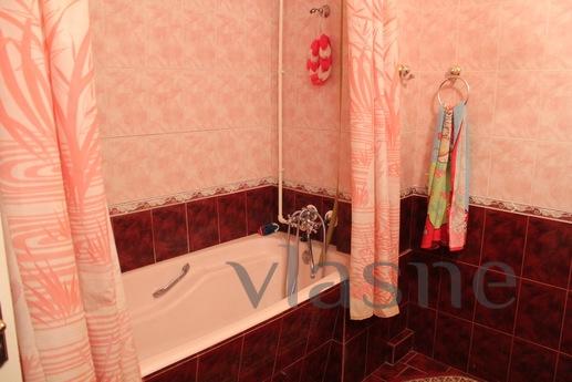 4-bedroom apartment in the center, Odessa - apartment by the day