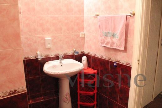 4-bedroom apartment in the center, Odessa - apartment by the day