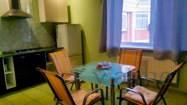 VIP в центре , новострой, Черкассы - квартира посуточно