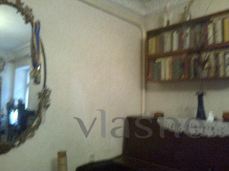 Rent an apartment in New Year, Odessa - apartment by the day