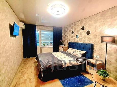 1 bedroom apartment in a modern renovati, Bila Tserkva - apartment by the day