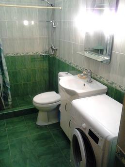 For the summer for couples 1k.i 2k. EVRO, Yalta - apartment by the day