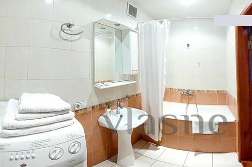 2k Gorky 25, Kyiv - apartment by the day