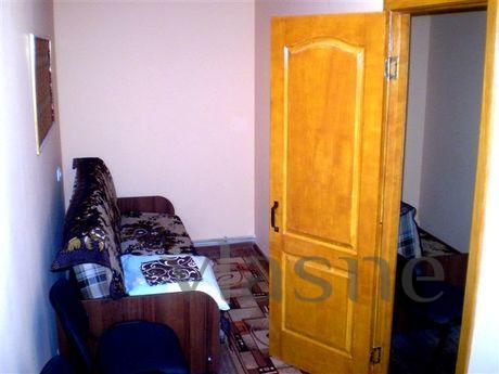 Small two-bedroom apartment. on Sobornay, Mykolaiv - apartment by the day
