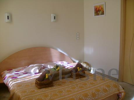 3 bedroom  apartment, Kyiv - apartment by the day