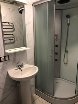 Orenda Two-room apartment in the center, Rivne - apartment by the day