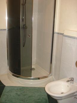 KHRESCHATIK 25, Kyiv - apartment by the day