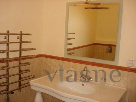 KHRESCHATIK 25, Kyiv - apartment by the day