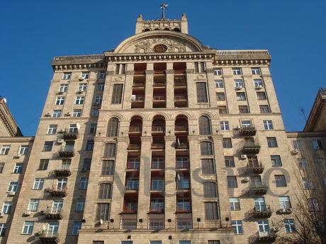 KHRESCHATIK 25, Kyiv - apartment by the day