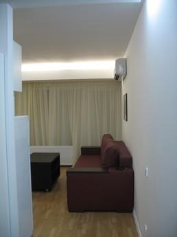 Rent an apartment in the center, Dnipro (Dnipropetrovsk) - apartment by the day