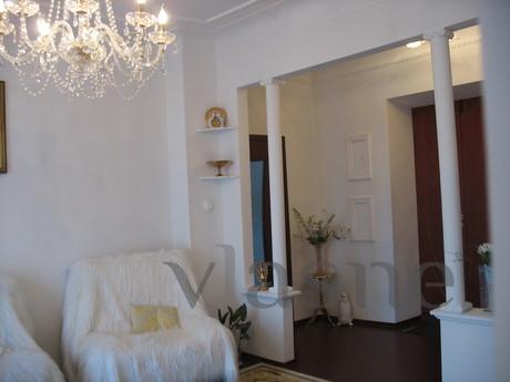 VIP apartment in the center of Dnepropet, Dnipro (Dnipropetrovsk) - apartment by the day