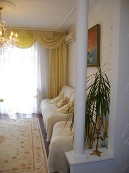 VIP apartment in the center of Dnepropet, Dnipro (Dnipropetrovsk) - apartment by the day