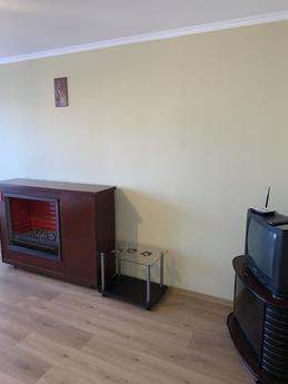 1-bedroom apartment, Entuziastov St, Kyiv - apartment by the day