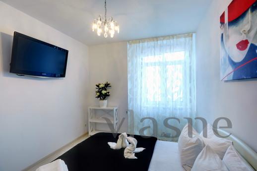 Premium apartments on Poznyaki., Kyiv - apartment by the day