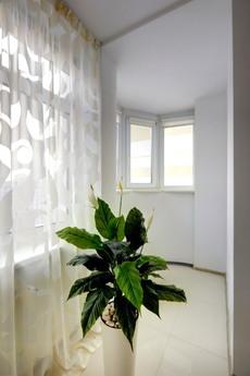 Premium apartments on Poznyaki., Kyiv - apartment by the day