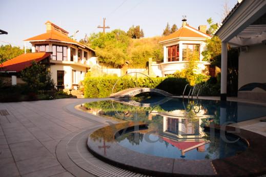 Villa for New Year, Sevastopol - apartment by the day