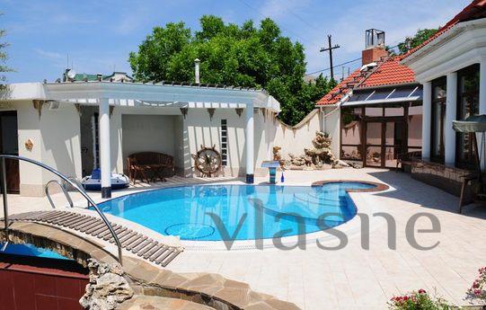 Villa for New Year, Sevastopol - apartment by the day