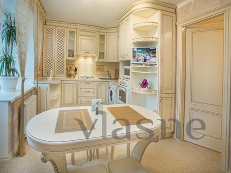 Beautiful VIP-apartment in the city cent, Sumy - apartment by the day