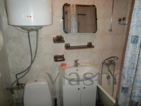 cozy studio apartment next to Hersones, Sevastopol - apartment by the day