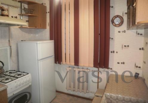 cozy studio apartment next to Hersones, Sevastopol - apartment by the day