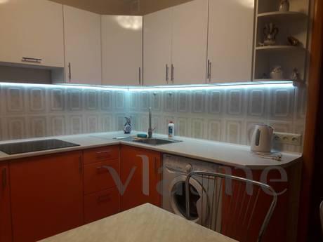 2-room metro station Demeevskaya 5 minut, Kyiv - apartment by the day