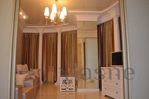 Class 'luxury' 2 bedrooms with jacuzzi, Odessa - apartment by the day