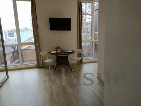 Studio apartment on Pushkinskaya, Kharkiv - apartment by the day
