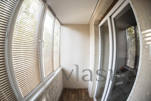 I rent a 2 room apartment in Krivoy Rog., Krivoy Rog - apartment by the day