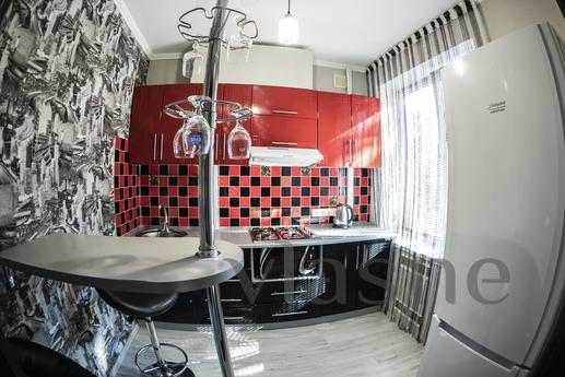 I rent a 2 room apartment in Krivoy Rog., Krivoy Rog - apartment by the day