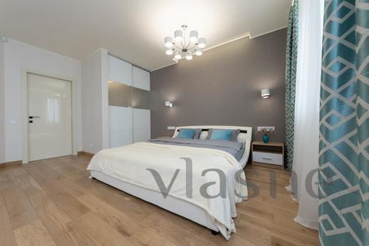 VIP apartment, Left Bank IEC new buildin, Kyiv - apartment by the day