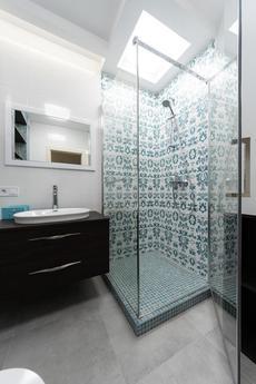 VIP apartment, Left Bank IEC new buildin, Kyiv - apartment by the day