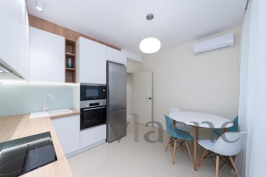 VIP apartment, Left Bank IEC new buildin, Kyiv - apartment by the day