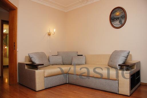A flat in the center of Kiev, metro Pech, Kyiv - apartment by the day
