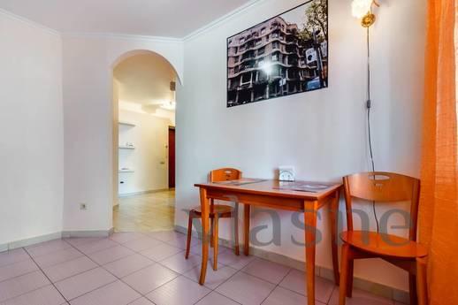 Rent 1 room apartment, Odessa - apartment by the day