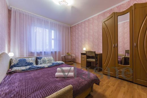 3-х комнатная возле метро Академгородок, Киев - квартира посуточно