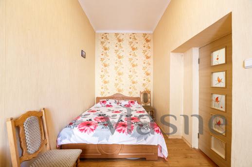 Near the center, cozy and comfortable, Lviv - apartment by the day