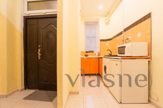 The apartment is the center, Lviv - apartment by the day