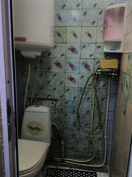 Valera is a separate residential outbuil, Odessa - apartment by the day