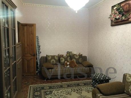 I rent rooms in my private house, Chernomorsk (Illichivsk) - apartment by the day