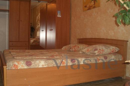 Apartment on  Poznyaky, Kyiv - apartment by the day